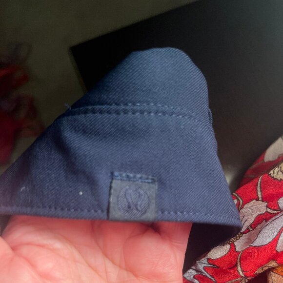 lululemon Twill Utility Jacket - Picture 8 of 8